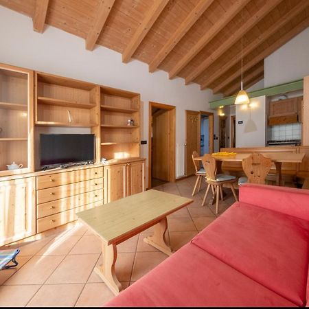 Residence Lagorai - Fiemme Holidays Predazzo Buitenkant foto