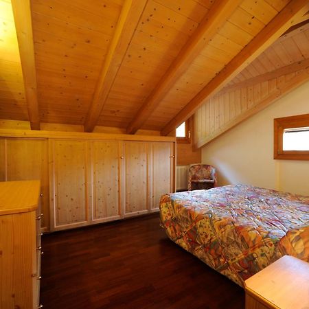 Residence Lagorai - Fiemme Holidays Predazzo Buitenkant foto