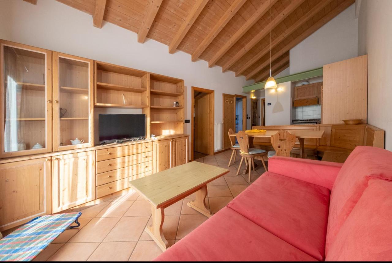 Residence Lagorai - Fiemme Holidays Predazzo Buitenkant foto