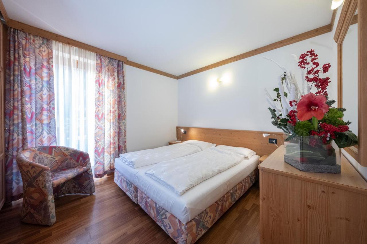 Residence Lagorai - Fiemme Holidays Predazzo Buitenkant foto
